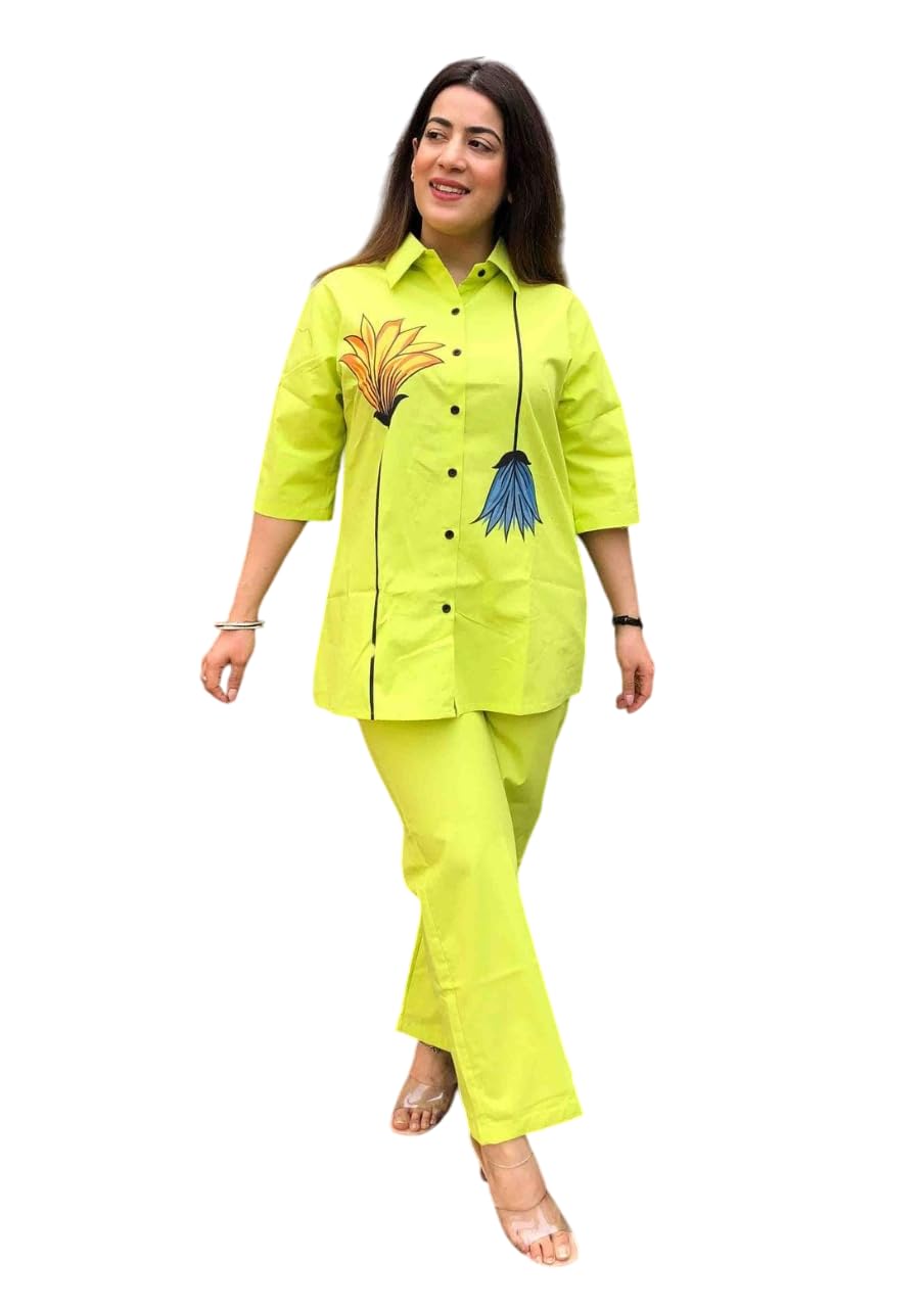 Women's Cotton Floral Printed Straight Short Shirt Kurti With Pant
