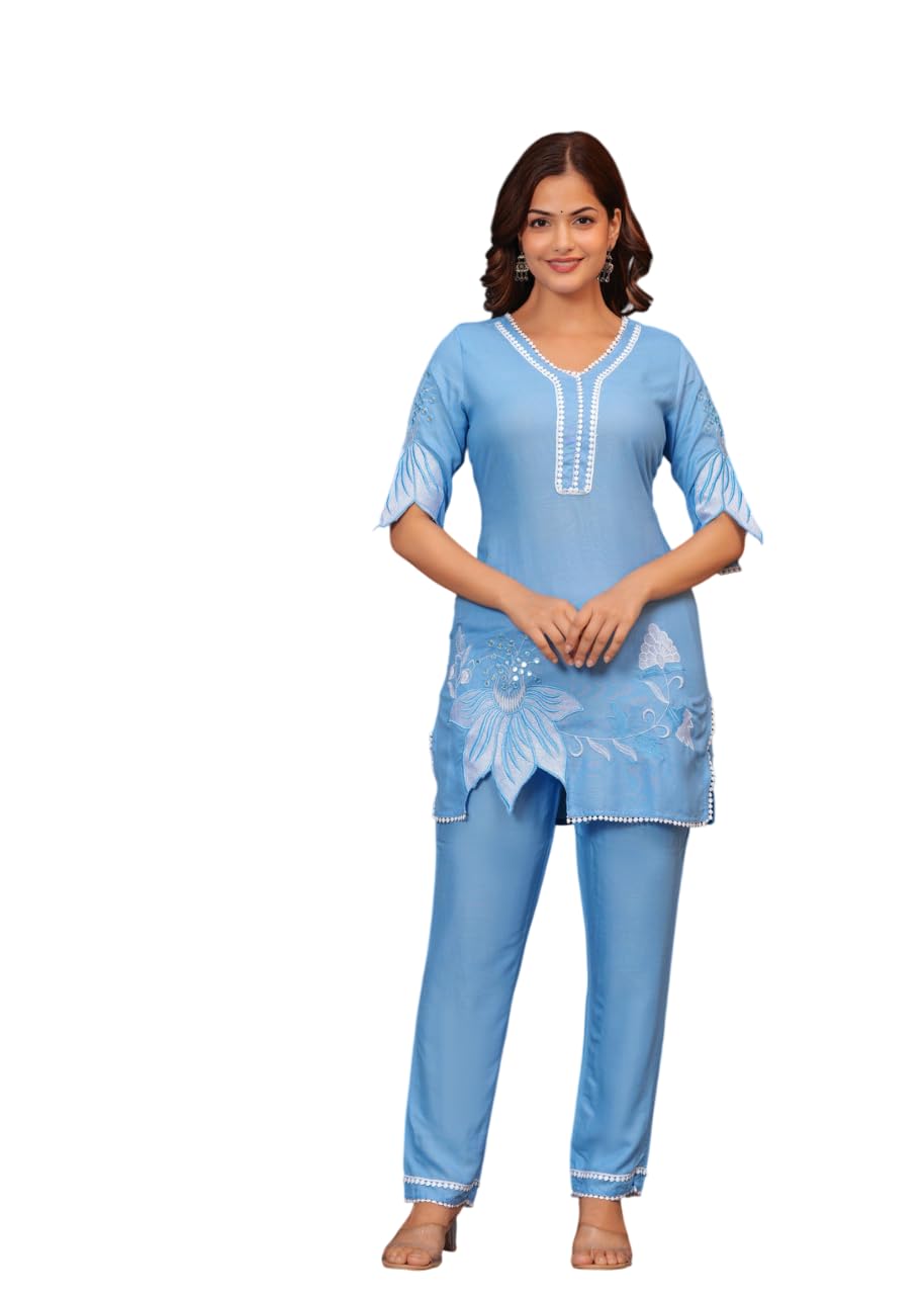Women's Cotton Floral Printed Short Straight Kurti With Pant
