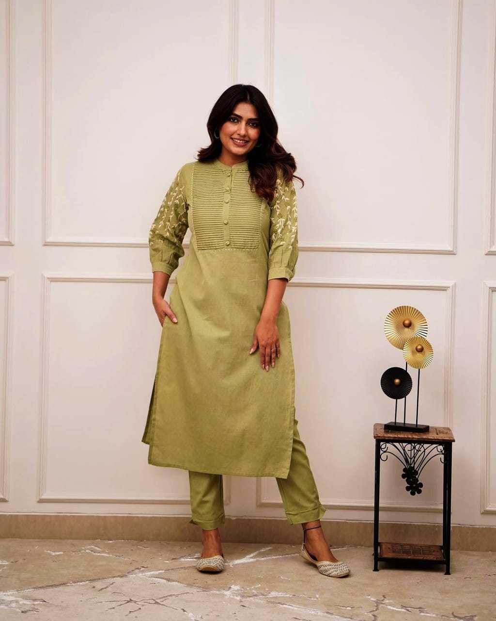 Women's Cotton Delicate Embroidery Straight Fit Kurti With Pant