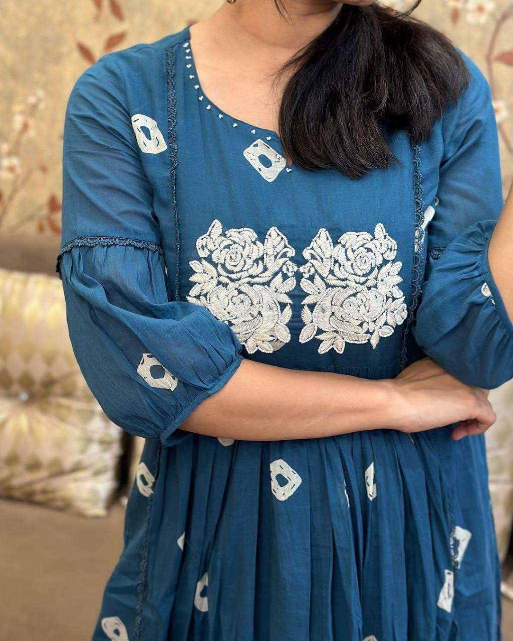 Women's Cotton Printed Long Anarkali Kurti With Pant