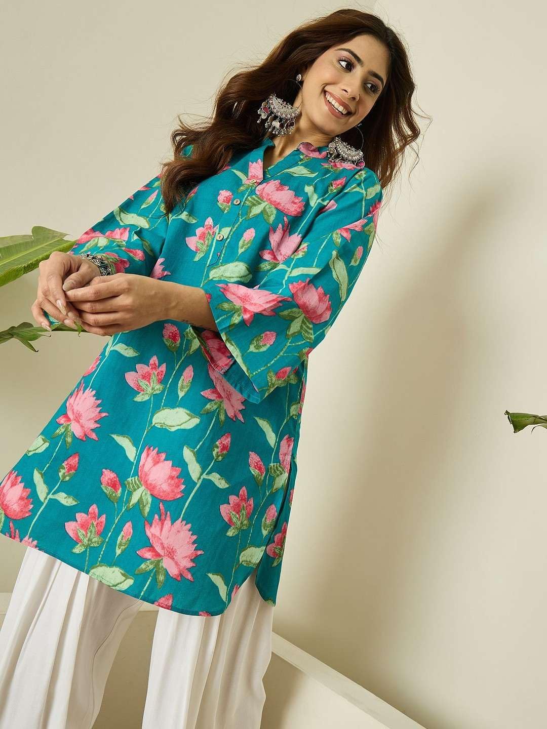 Women's Cotton floral printed straight comfort fit kurti with Farshi Salwar perfect for everyday