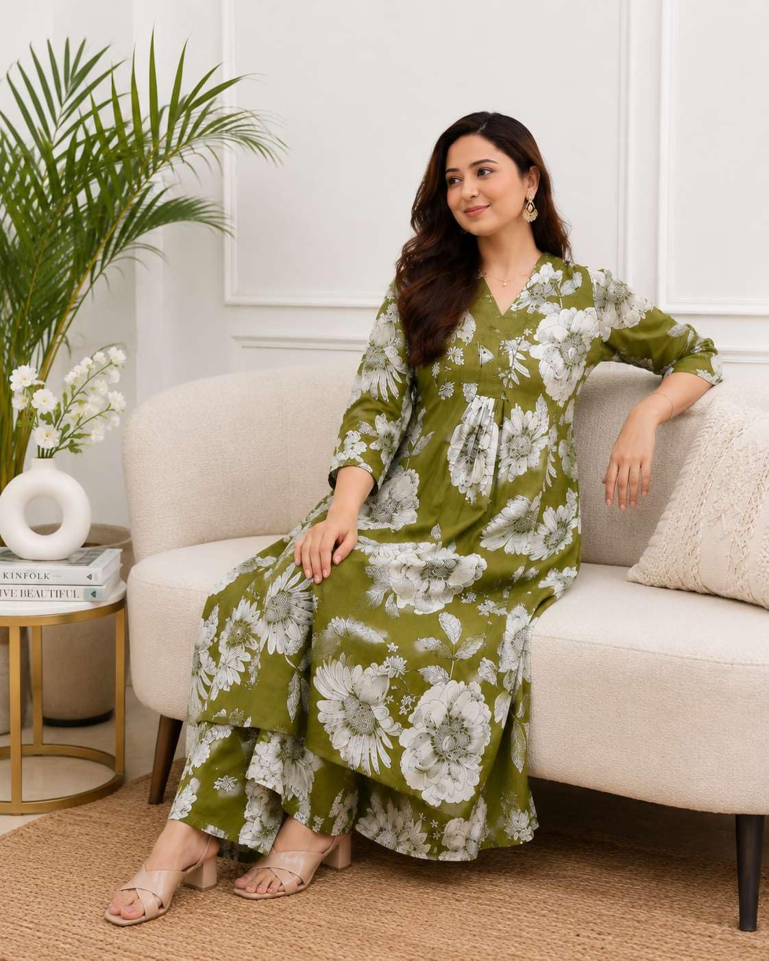 Women's Cotton Floral Printed Straight Kurti With Pant Set
