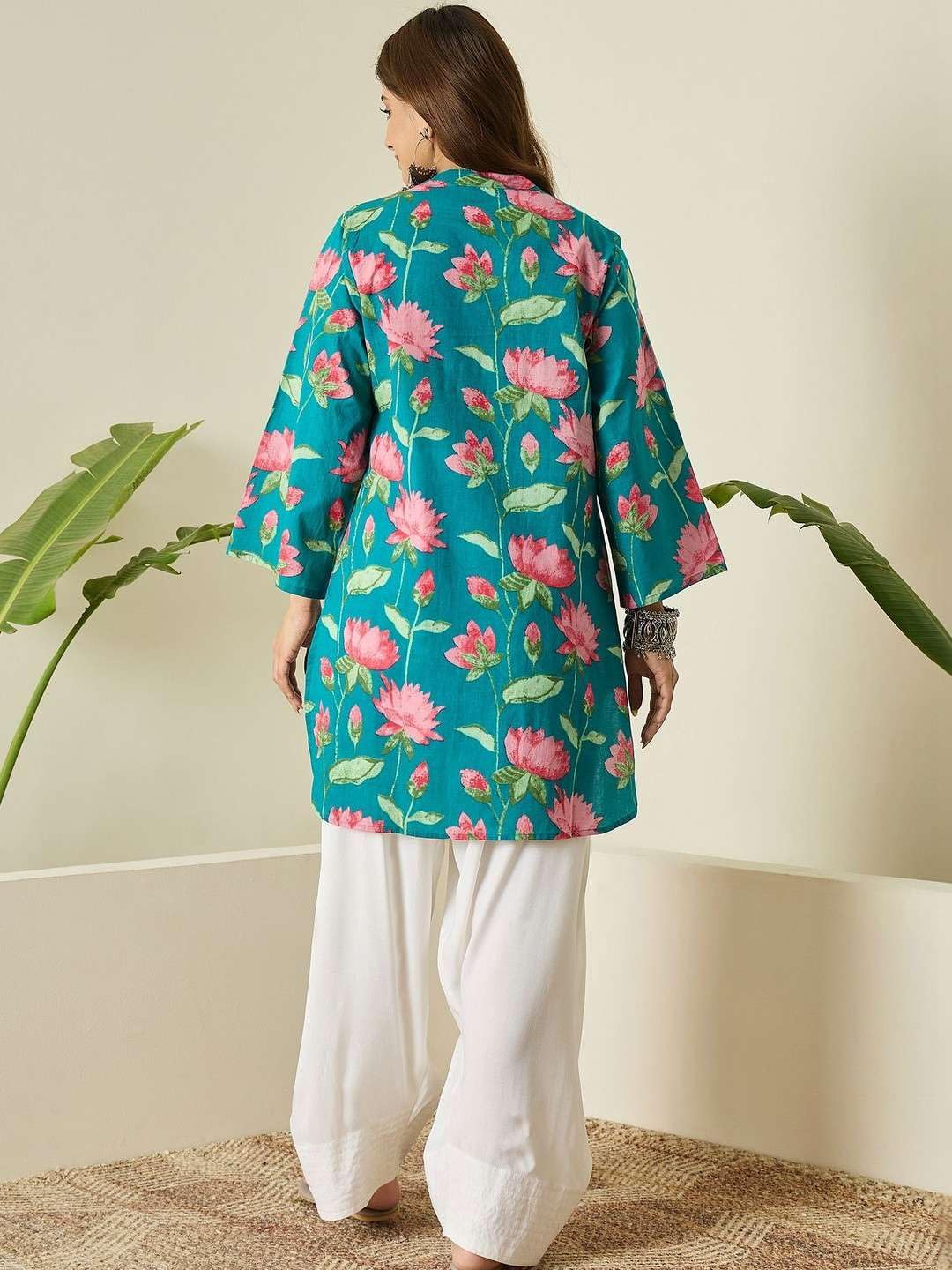 Women's Cotton floral printed straight comfort fit kurti with Farshi Salwar perfect for everyday