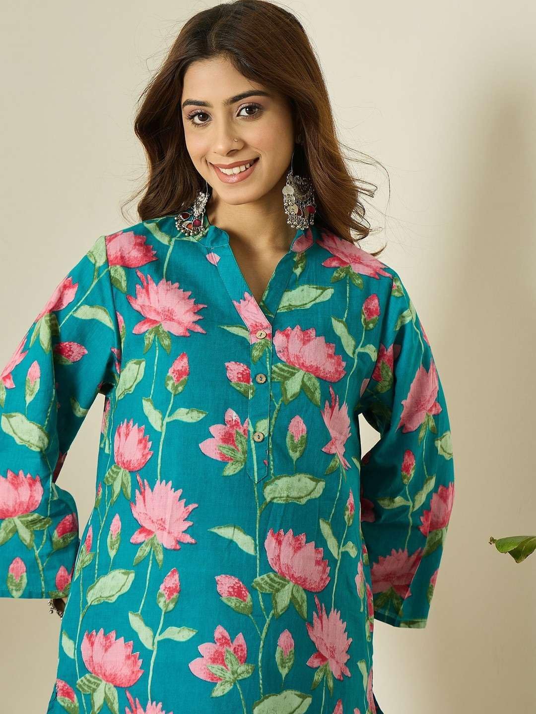 Women's Cotton floral printed straight comfort fit kurti with Farshi Salwar perfect for everyday