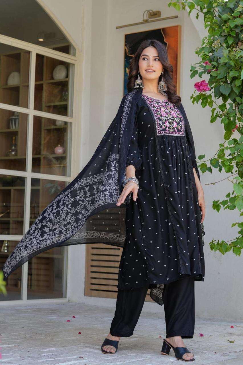 Women's Cotton Embroidered Anarkali Kurti With Pant And Dupatta Set