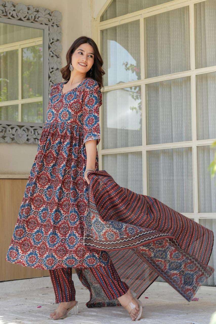 Women's Cotton Printed Straight Kurti With Pant And Dupatta Set (Rust Red)
